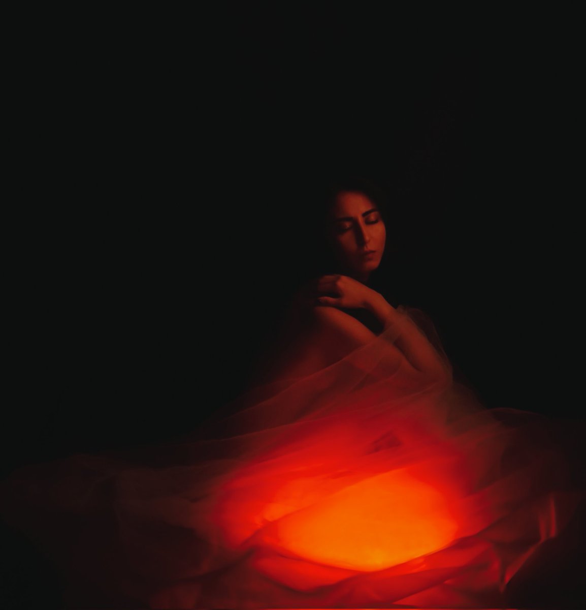 Gmorning ❤️
Happy Friday 

"Burning in my own hell"
1/1
60 XTZ