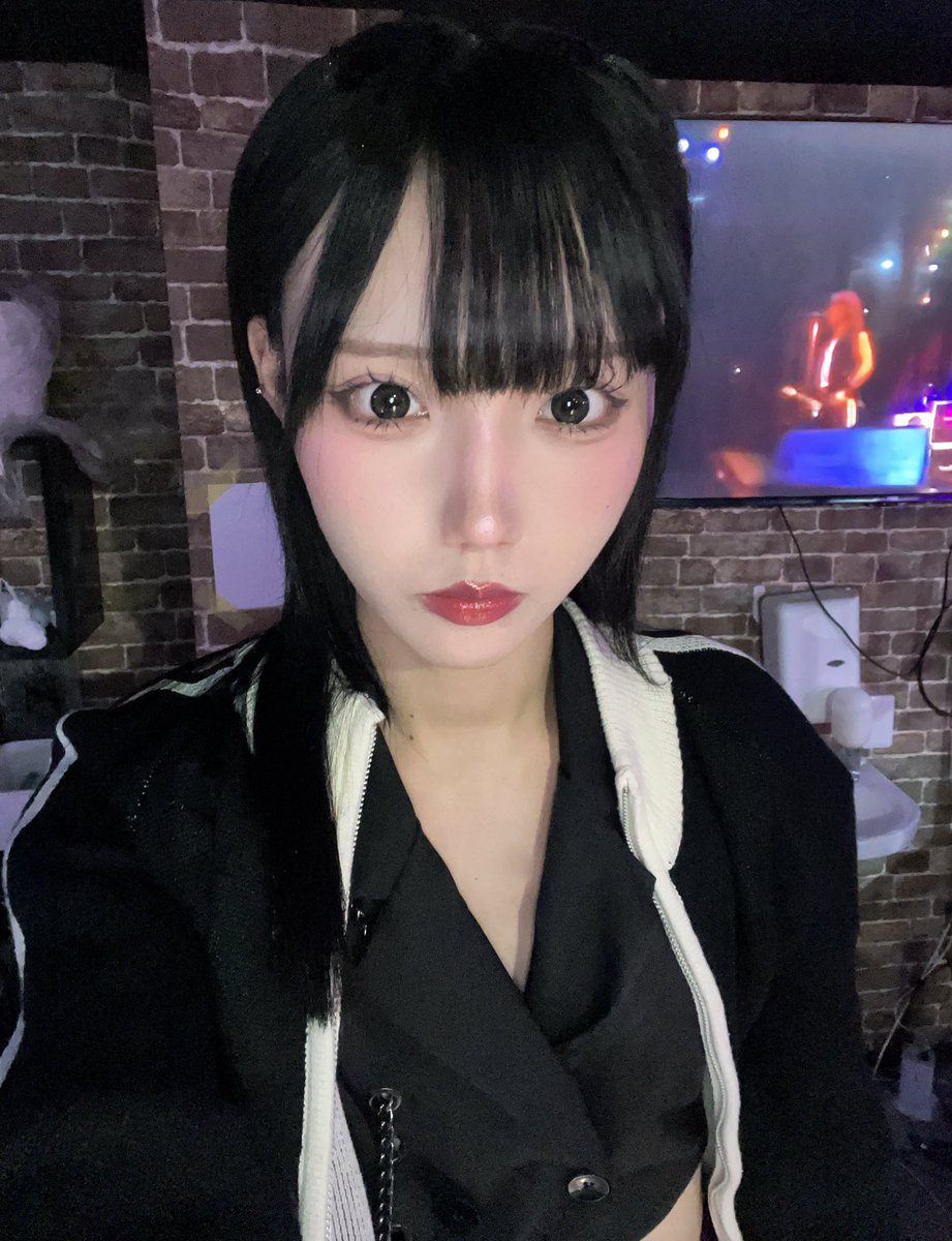 にゃる (@93syusyoku) / Posts / X