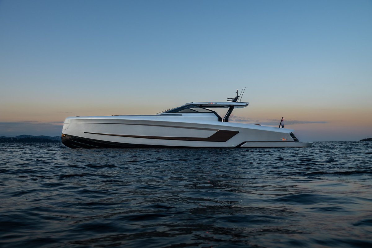 This is more than a profile - it’s a signature.
The WiLder 60 is instantly recognizable through a line that defines its character.

Your answers are here: wilder-yachts.com

#WiLder60 #WiLderByWider #WiderCentroStile