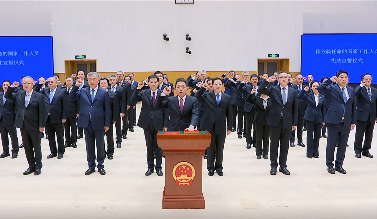 中規中矩 tweet media