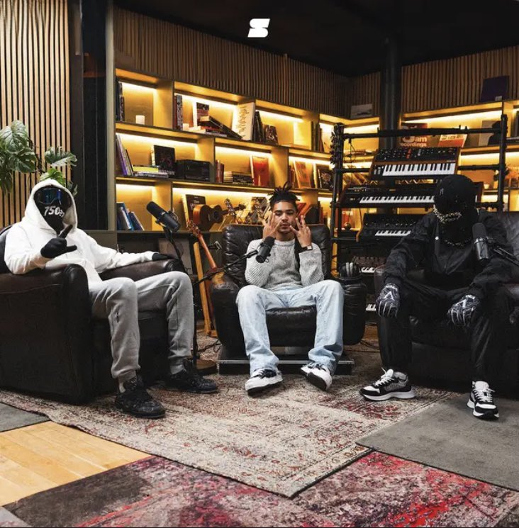 L'Agenda tweet media