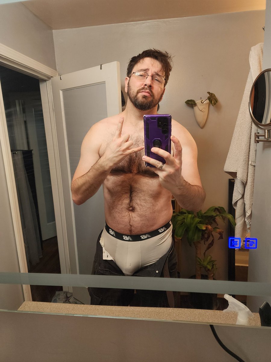 #FunFact

As soon as I'm off patrol, the pants fall off, &amp; the nightstick cums out. Who wants to assume the Position!? 🥴👉👈