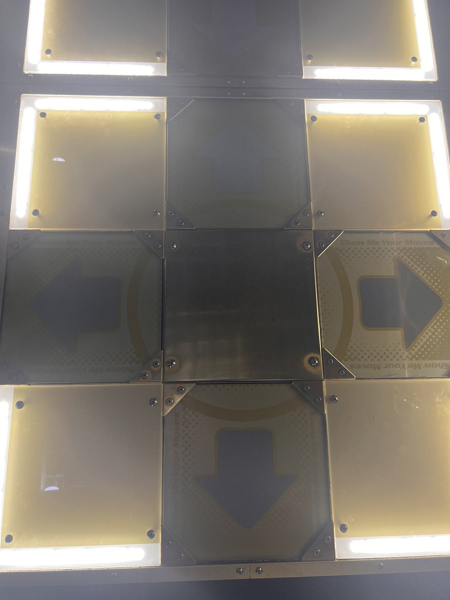 llllnumazullll's tweet image. 少しずつDDR復帰しています。

JC理事長の一年はゲーセン行く余裕がない、デスクワークだらけ、飲む機会は多い、等不摂生を貫きました。

ゲームを通じて健康を取り戻します！💪

なおMAX300SP激が足動かなくなっていて本当にショックです😖

やばいぞ運動不足の40歳‼️
#DDR_takebackhealth