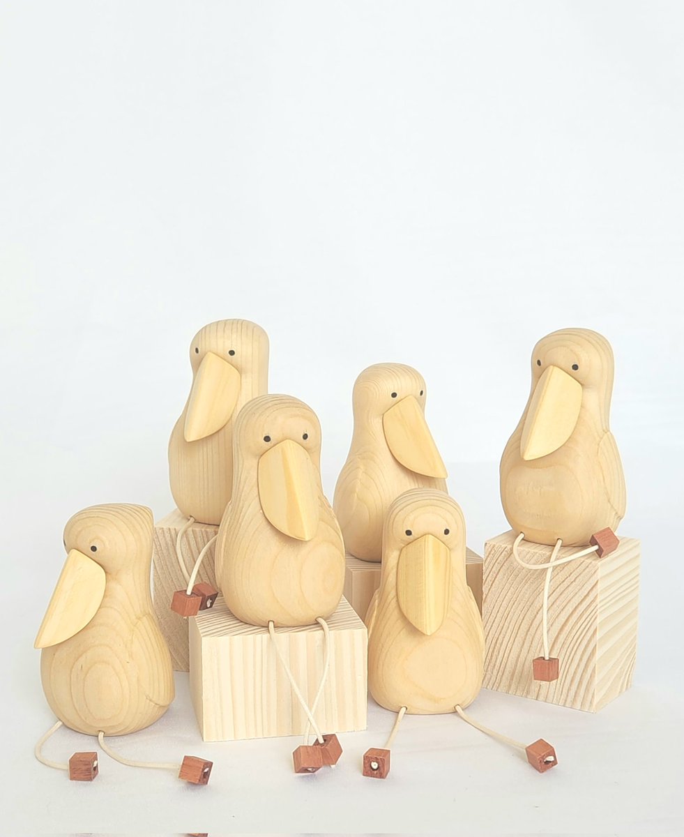 【完売】

『足ぶらぶら鳥』のハシビロコウ

が完売いたしました！

前回も完売してしまったので多めに持ってきたのですが,大変ご好評により完売いたしました。

本当にありがとうございます！
次回はもっともっと持ってきます🥰