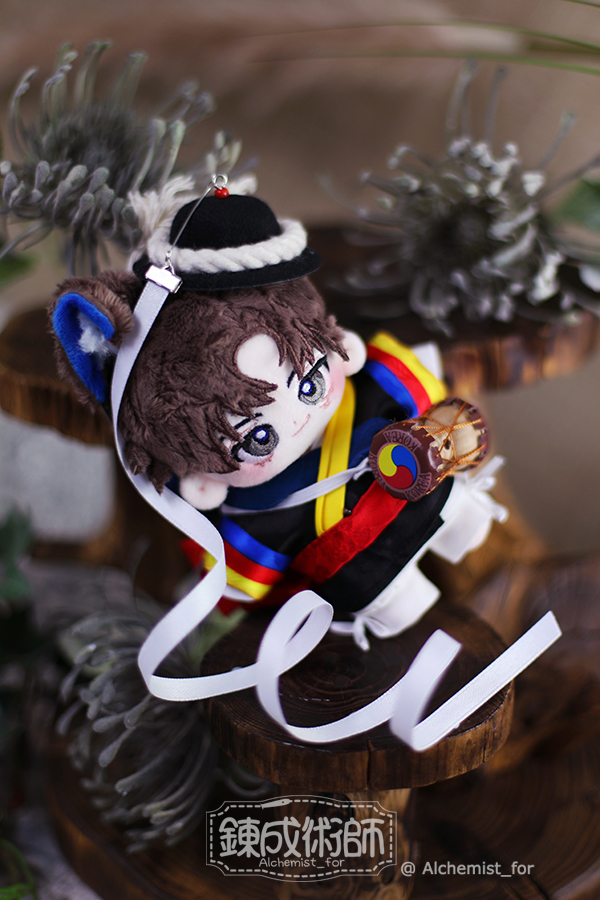 10cm 솜인형의상 ,풍악세트
blog.naver.com/alchemist_for/…
12월 20일 솜프리마켓에서 전시 &amp; 선주문 받습니다!
#솜프리마켓 #솜인덕장터 #솜솜옷장터