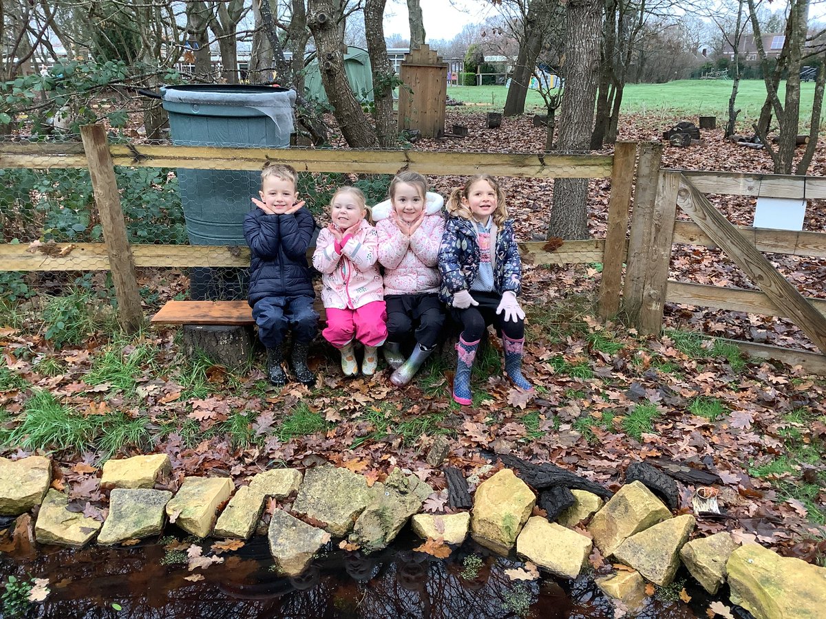 CranfordParkCE's tweet photo. Lots of fun was had in #YearR's last #forestschool session of 2025. We also went to check on our wildlife pond!
#natureexplorers #outdoorlearning https://t.co/CH9Sr77Tyj