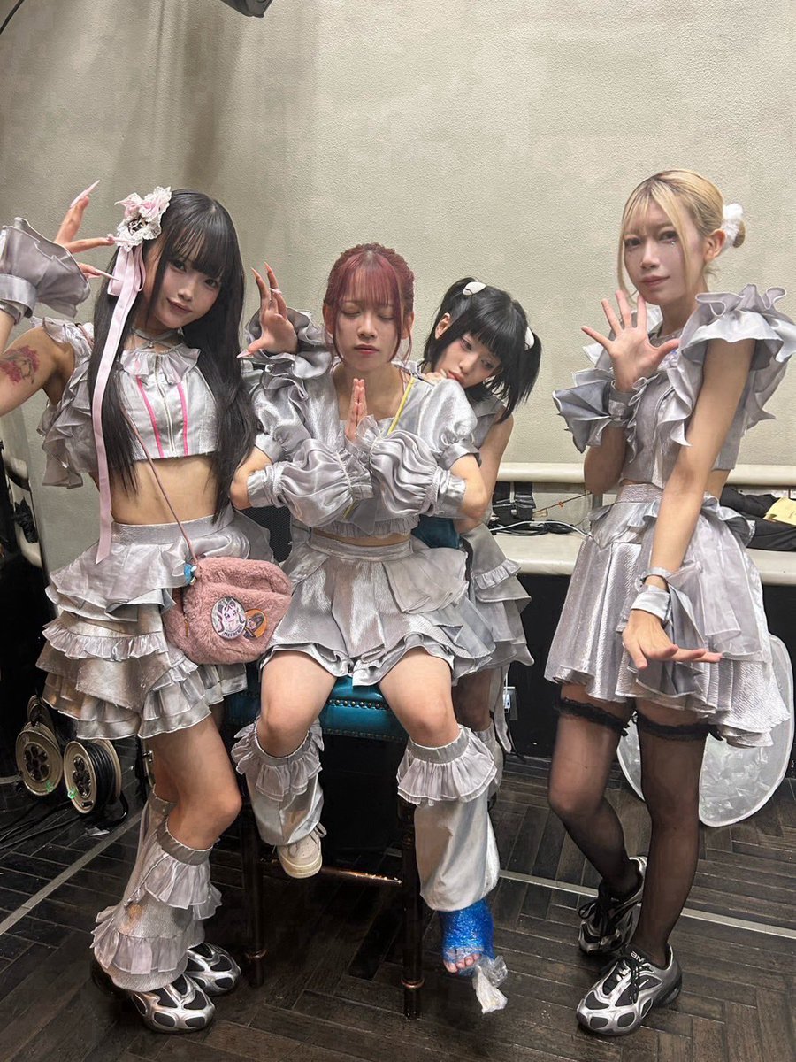 Empathy Apathy エンパシー アパシー　ブラック 火曜日のナギタロス🐹💛EMPATHY (@atai_nagico) / Posts / X