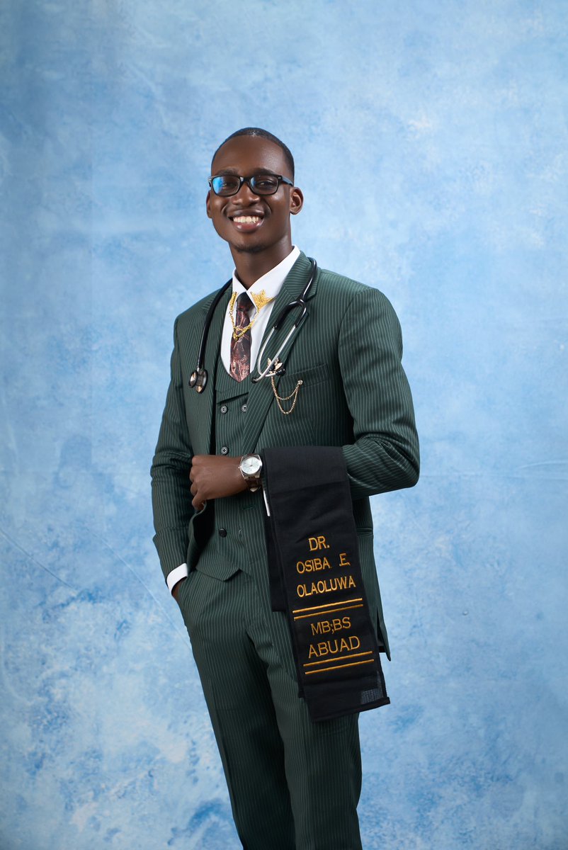 laoluuuu's tweet photo. 7+years of hardwork finally paid off
Grateful🙏🏽 https://t.co/ZQIvW9TZU1