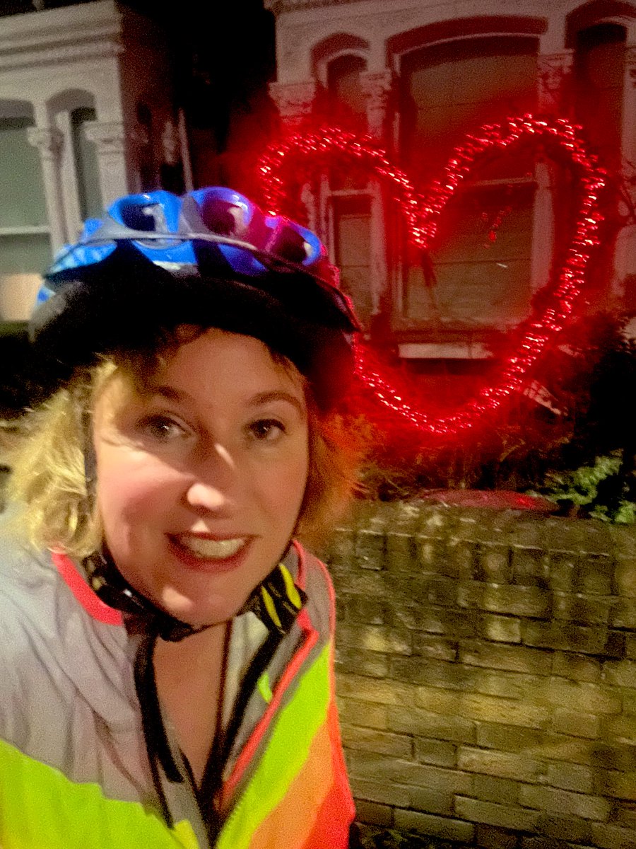 Carla Francome tweet media