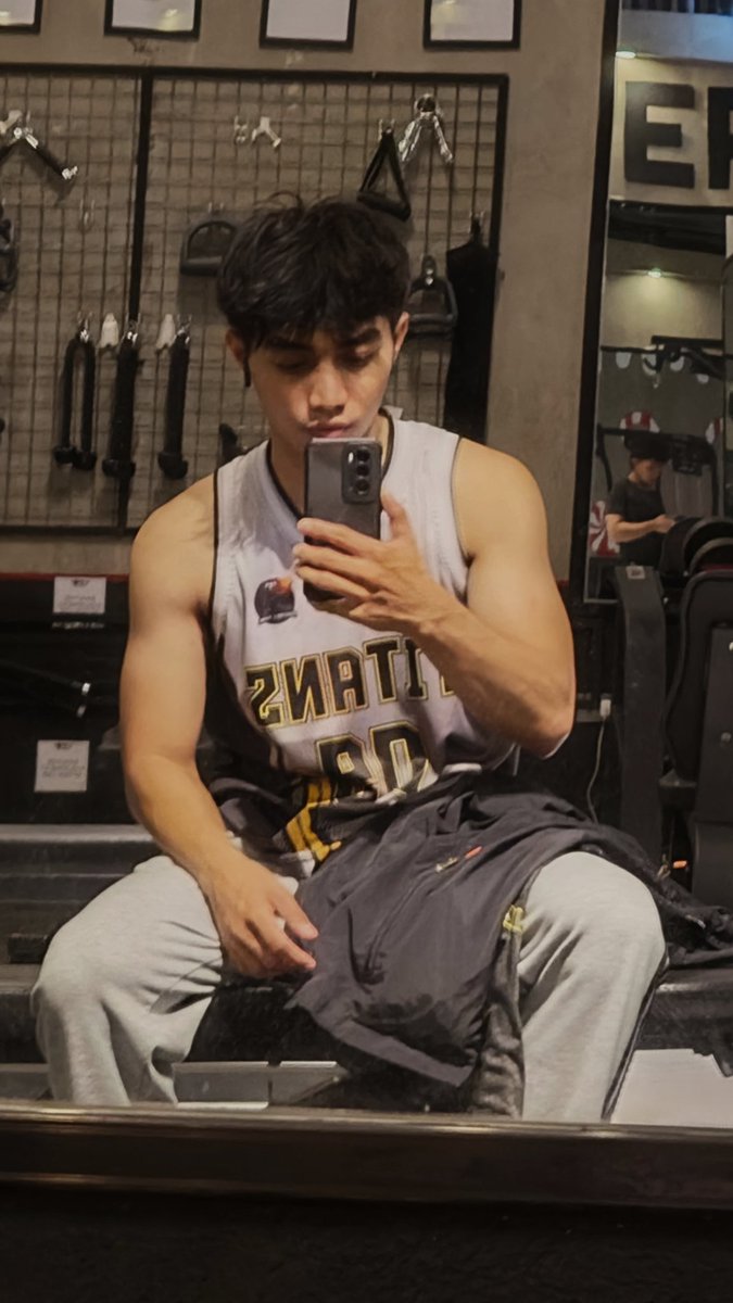 NightRider 🏍️ tweet media