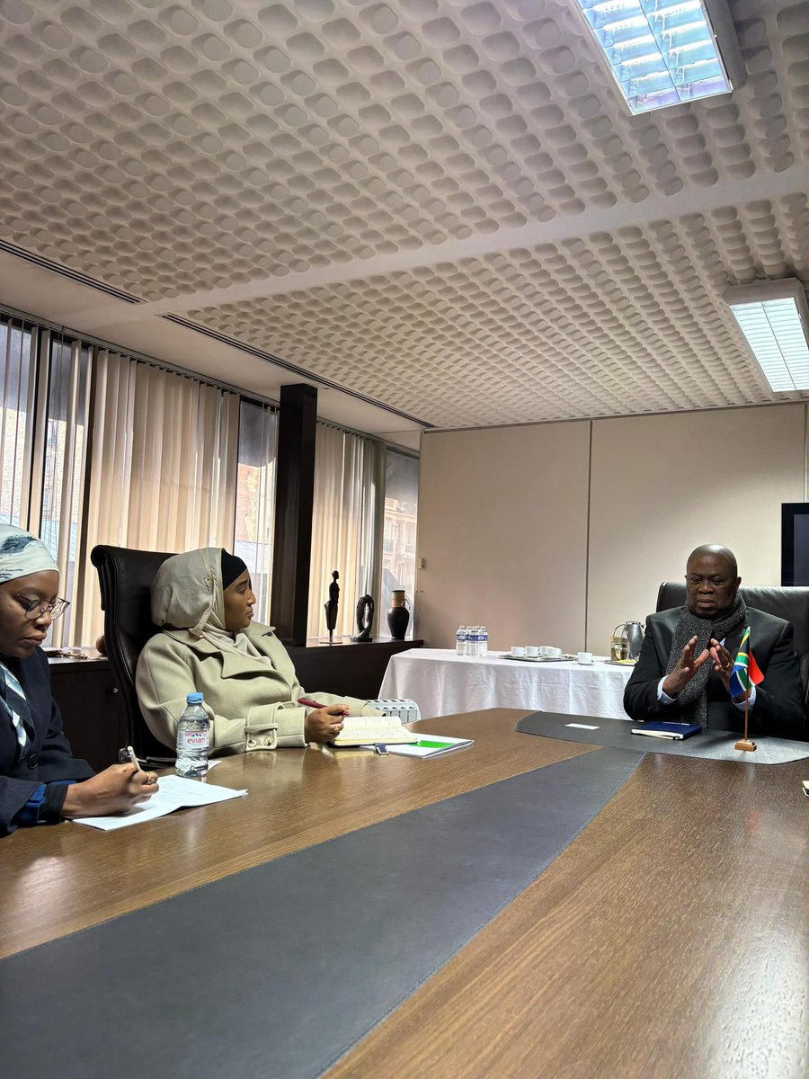 AishaMGarba's tweet image. As part of a consultation visit to UNESCO Headquarters in Paris, I engaged alongside the Honourable Minister of State for Education and Nigeria’s Permanent Representative to UNESCO in discussions with the South African Permanent Representative to UNESCO on strengthening education…