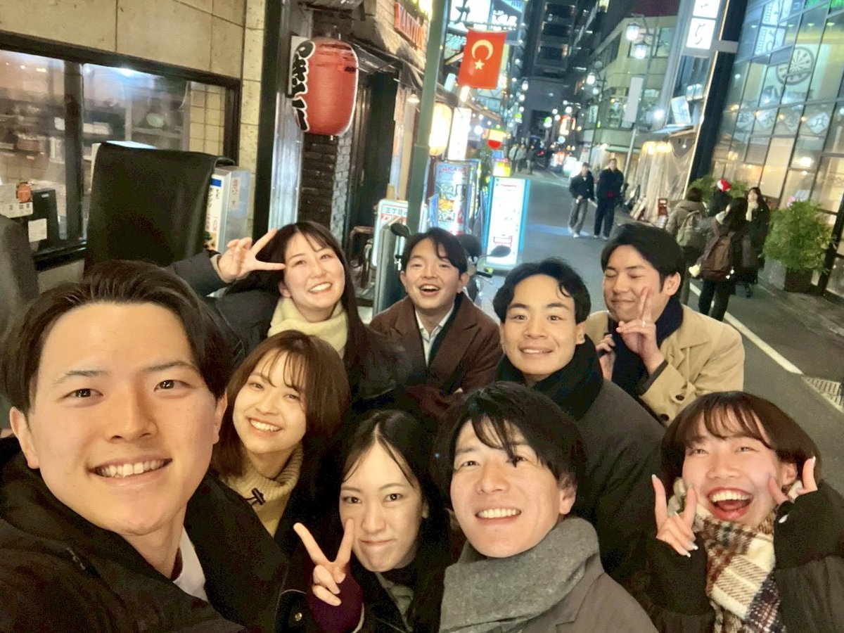 adasan_u's tweet photo. 第10回！8回目はリハ、9回目は実践編、そして今回は10回目の忘年会！1年の振り返りや来年に向けての話もたくさんできてとっても良い時間になりました。集ってくれるみんなに感謝！新たな仲間も迎え、来年もチームに還元できる会にしていきたいです。今年もお疲れさまでした！
#インストLab https://t.co/LMfyCzsKMk