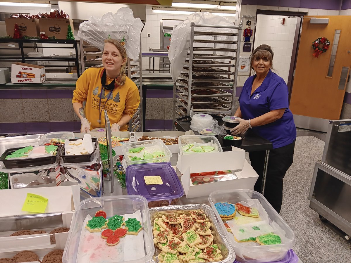 Joyce Weber tweet media