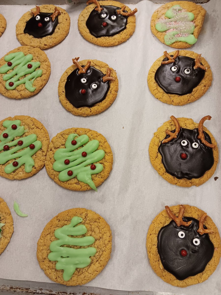 Joyce Weber tweet media