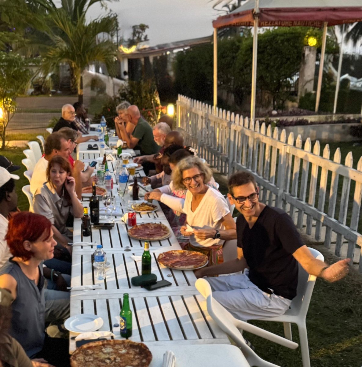 Another active participation in the German-speaking regulars' table in Freetown on December 3, 2025