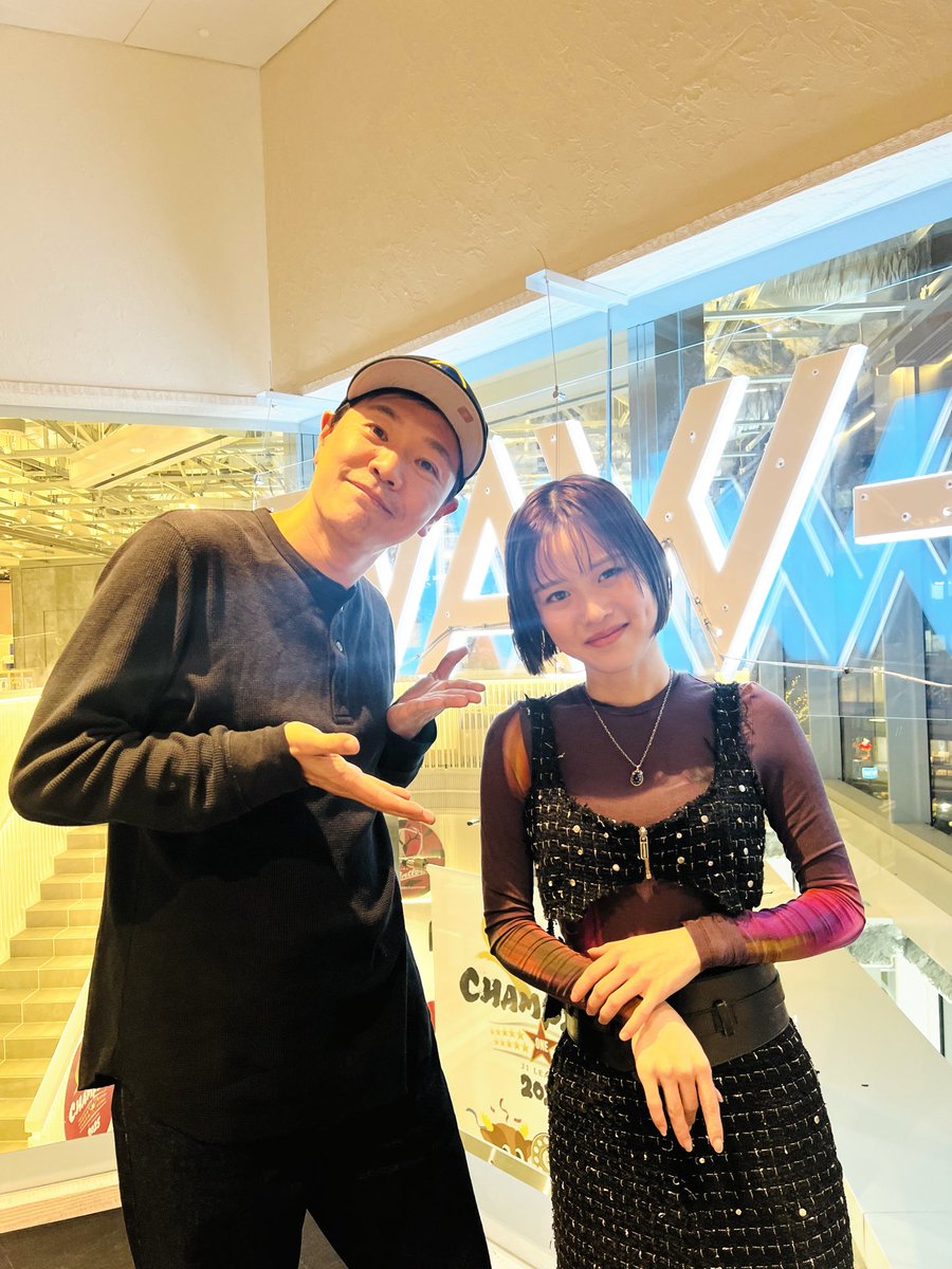 ReinyRecords's tweet image. 《PODCAST》本日21:00 配信スタート🎧「TOKYO REAL-EYES PODCAST」
藤田琢己さんと、10周年を迎えたReiが“この10年”を深掘りトーク。
２週に渡ってたっぷりと配信します。アーティストReiの流儀や音楽観を覗き見できるdeepな内容になっています。ぜひお聴きください！

arrtsidecast.podcast.sonicbowl.cloud/podcast/tokyor…