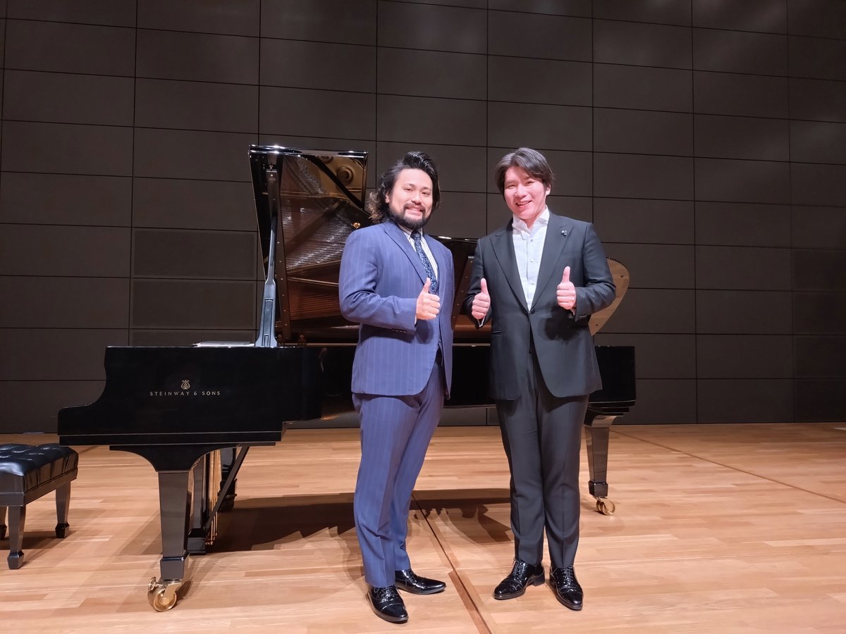 【本日のアンコール曲♪】
12/19(金)12:00～13:00 ランチタイムコンサート
Vol.60 喜納響テノール・リサイタル
☆カンツォーネ／オー・ソレ・ミオ(私の太陽)☆
ご来場ありがとうございました‼