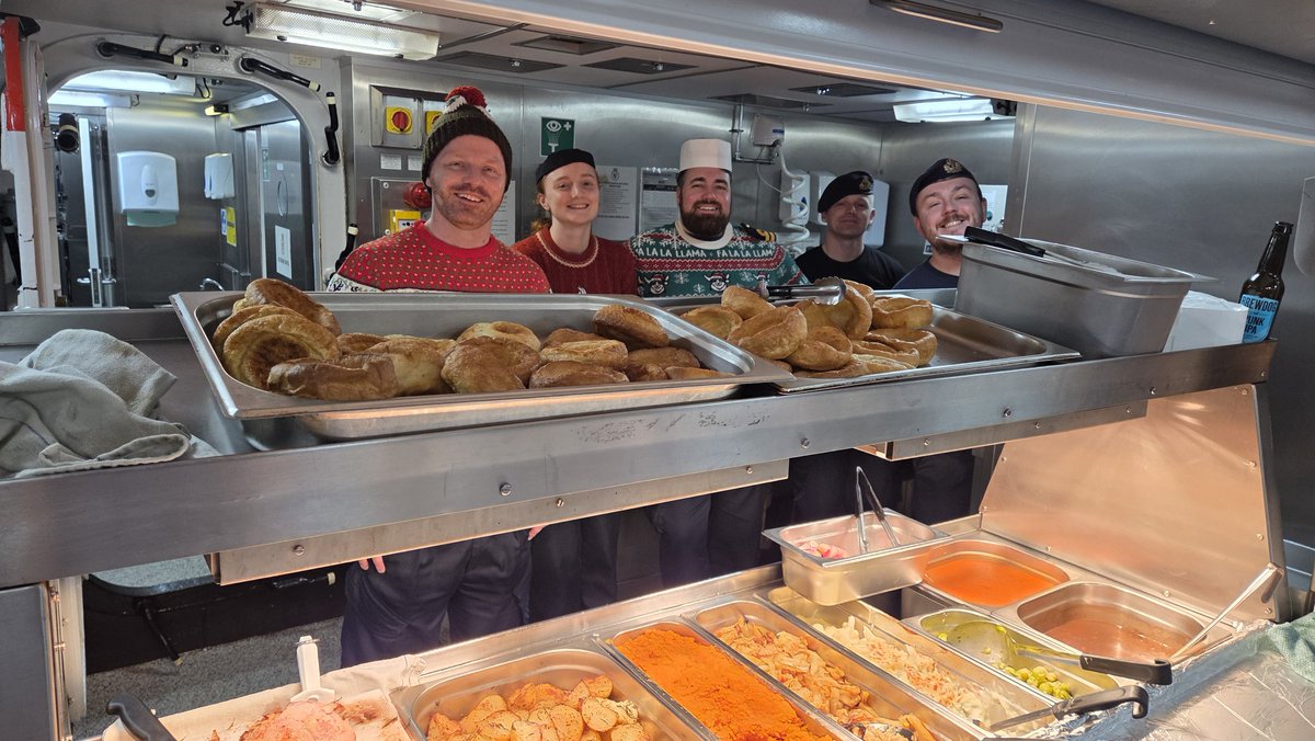 HMS SUTHERLAND tweet media