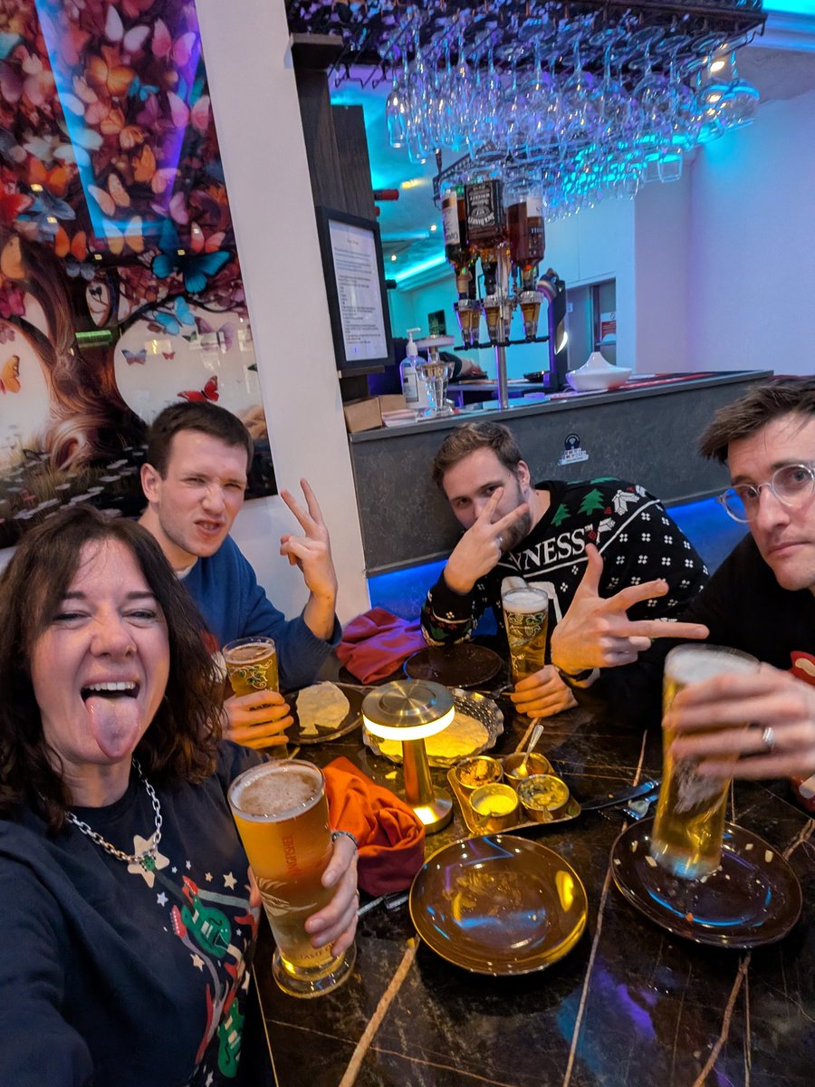 Leona 🎸 Graham tweet media