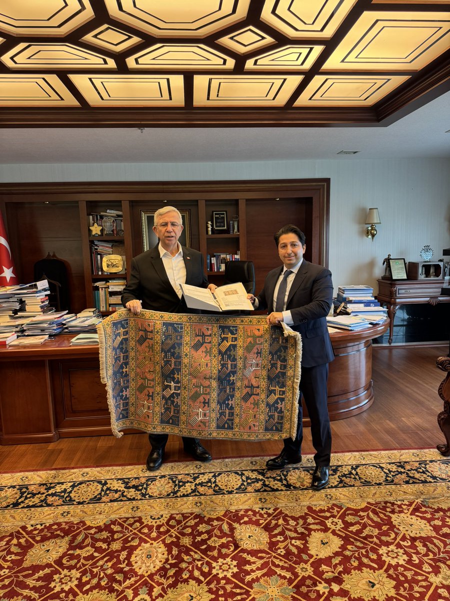 Had a positive meeting with the Mayor of Ankara, <a href="/mansuryavas_en/">Mansur Yavaş (International)</a> 🇹🇷 Mr. Mansur Yavaş On behalf of <a href="/SardaGroup_/">SARDA Group</a> and our Azerbaijan Energy Automotive Factory, we discussed potential sales of electric <a href="/BYDGlobal/">BYD Global</a> BYD buses assembled in Azerbaijan 🇦🇿 to the city of Ankara 🇹🇷 thanks to