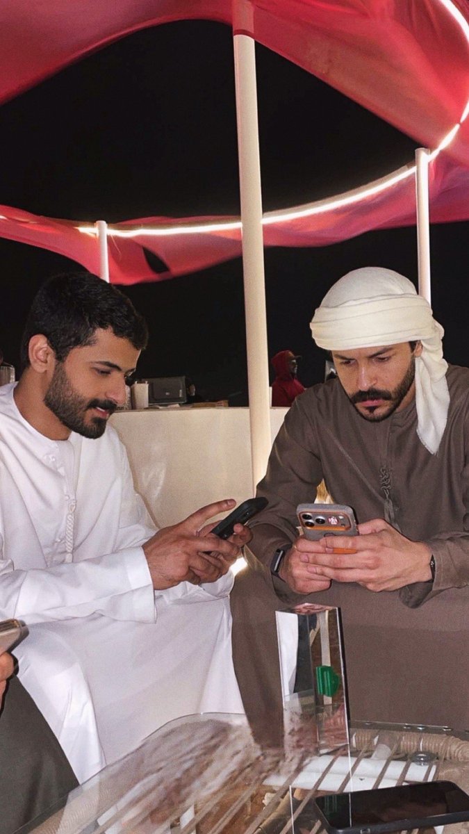 مايد . tweet media