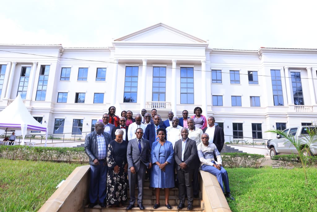 Makerere Law School tweet media