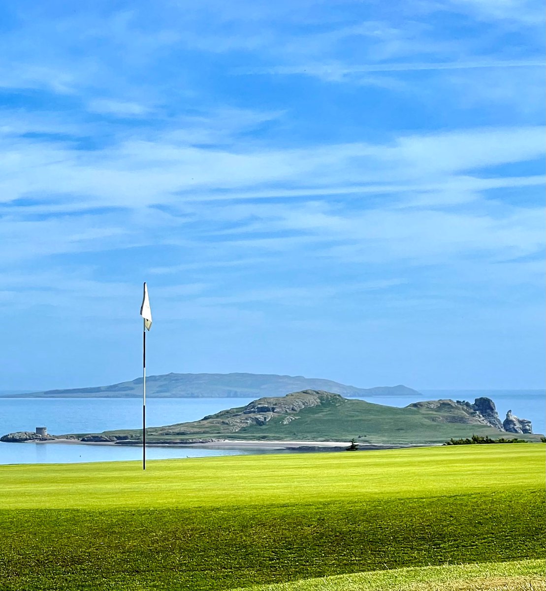 News - mailchi.mp/9bf2a2cf2d82/h… Golf Club
"Do you want STUNNING GOLF, INCREDIBLE SEA VIEWS &amp; MAGNIFICENT HEATH-LAND GOLF? Welcome to Howth Golf Club/Course.