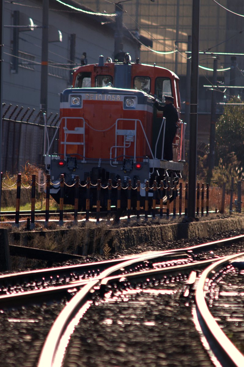 12/18 DE10-1058号機、後藤工場出場 自身初の因州米子「西日本のDE10