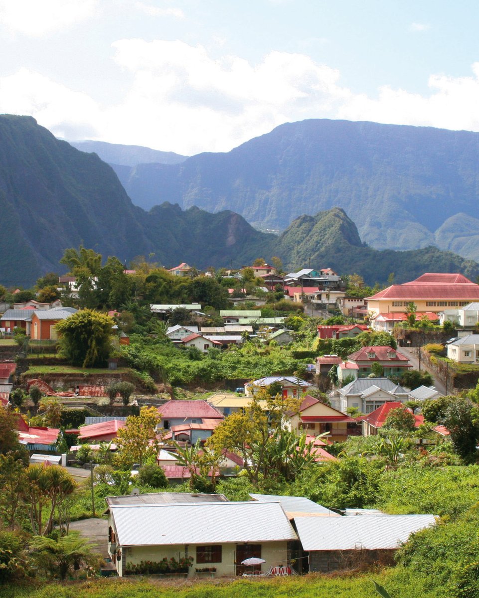 Les Plus Beaux Villages de France tweet media