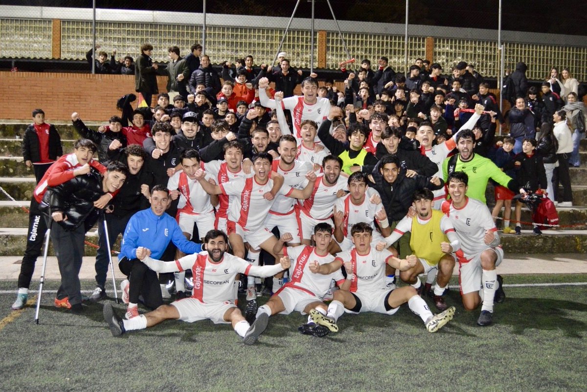 CDTajamarFutbol's tweet image. 🏆 Copa @RFFM_oficial |

📷 GALERÍA | 

𝓟𝓸𝓻 𝓶á𝓼 𝓷𝓸𝓬𝓱𝓮𝓼 𝓭𝓮 𝓯ú𝓽𝓫𝓸𝓵 𝓪𝓼í. ❤️⚽️

¡Gracias afición! 🤍❤️
¡Jugamos con 12! 🥁🧨🇦🇹

#LaCopaMola 
#Tajamar