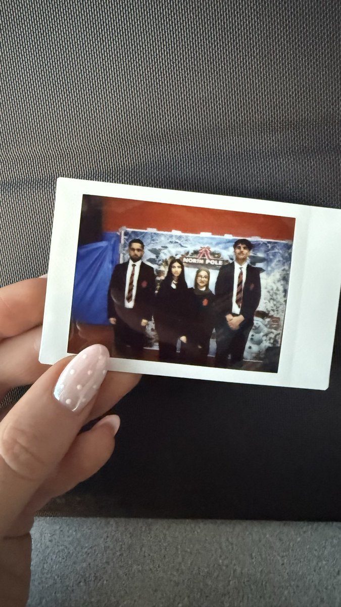 Miss C L Donaldson tweet media