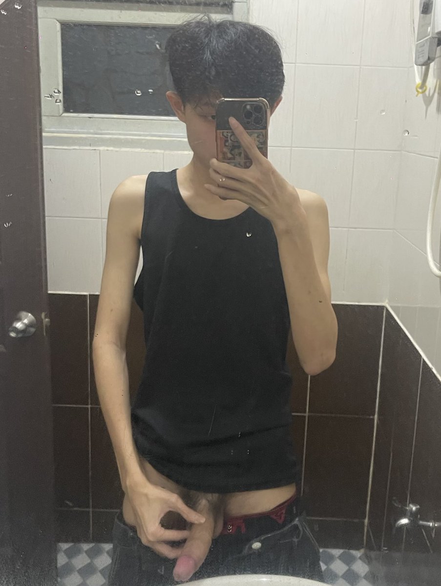 Lông mọc ra rồii , và con cac cả ngàn giờ chưa bị xử 🫣