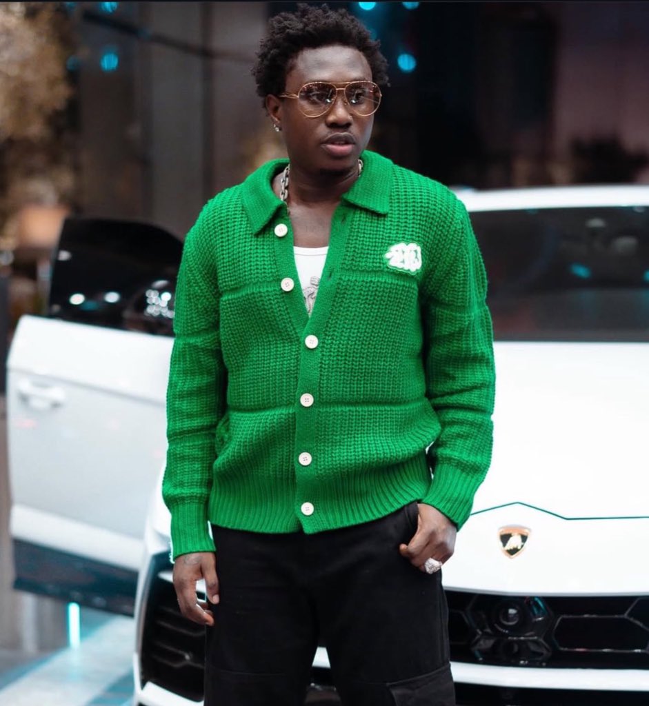 TheDamiForeign's tweet image. Happy 31st birthday to Zlatan Ibile🎂🥳

What song made you a fan?🤔