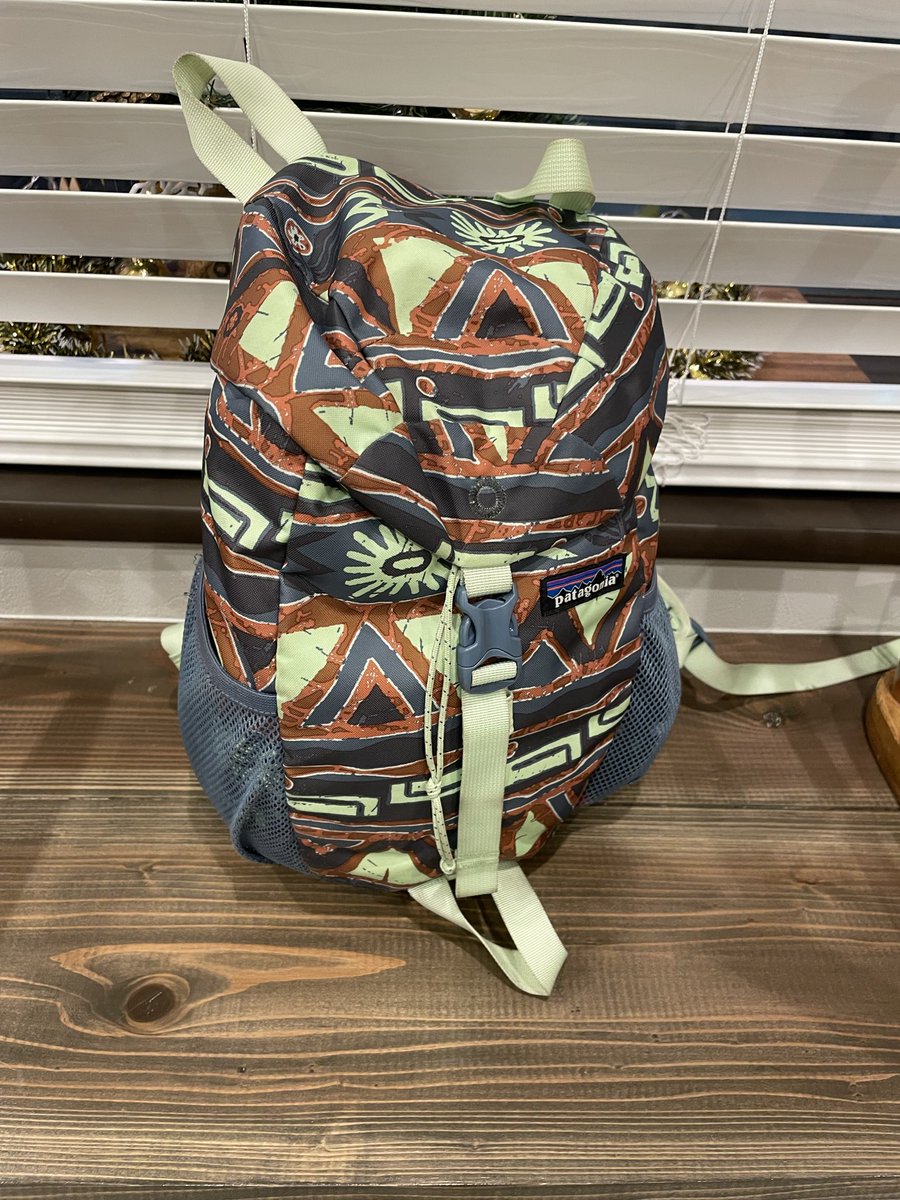 12月19日忘れ物です。
気が付かずすみませんでした🙇
保管してあるので取りに来てください😊