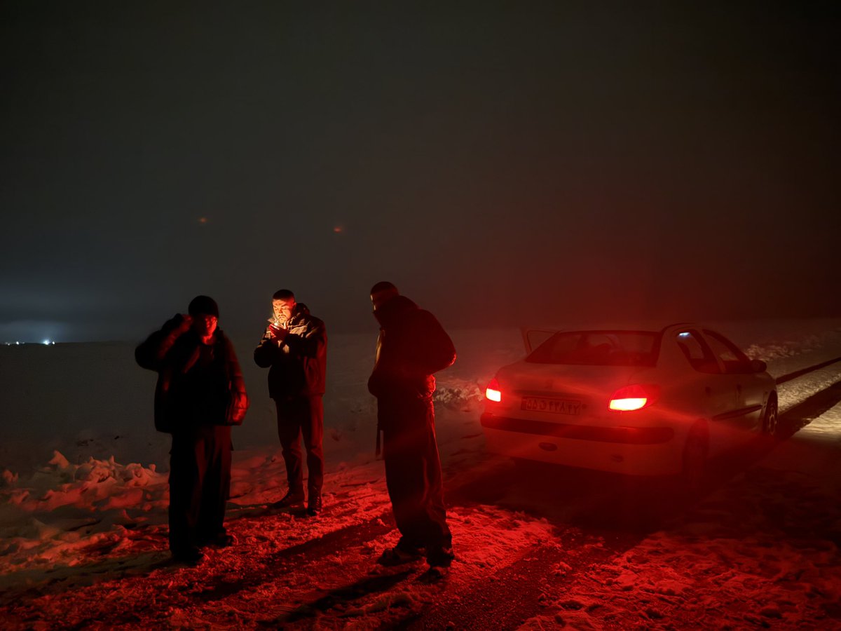 deep sea bacteria tweet media