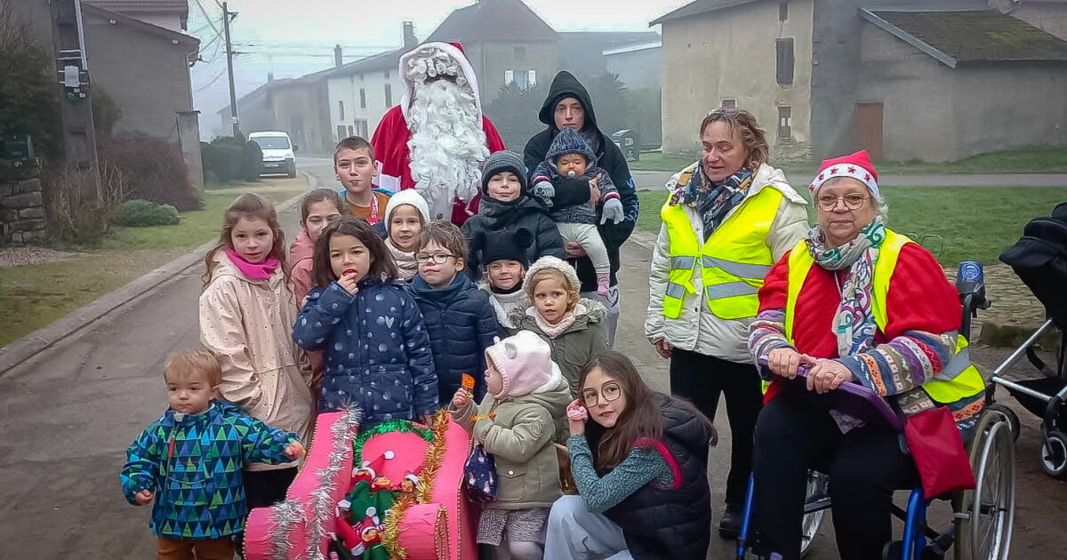 Photos. Quand la magie de Noël illumine petits et grands en Haute-Saône.
➡️ l.estrepublicain.fr/KAl