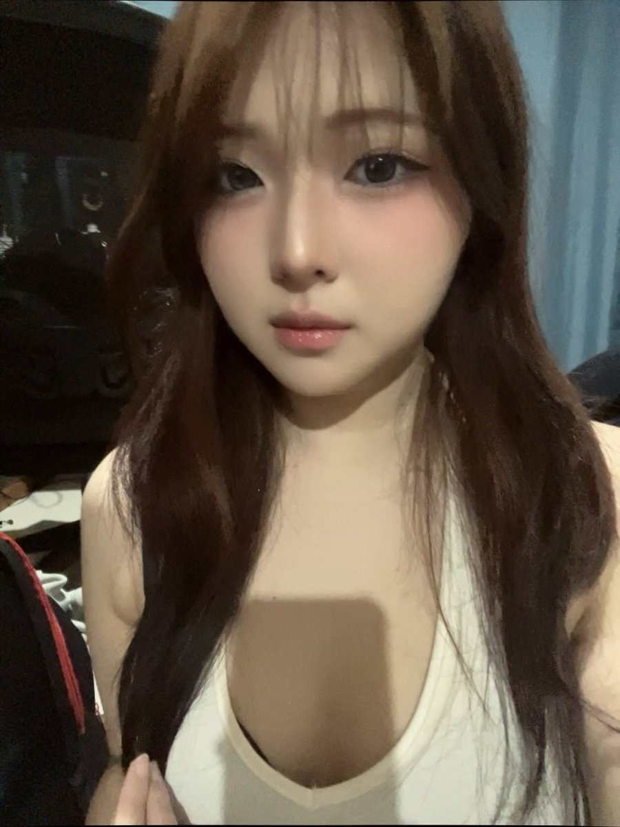 peonyist's tweet image. 🫶🏻