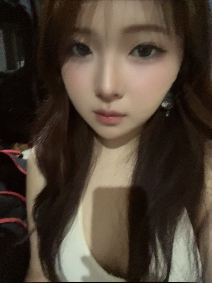 peonyist's tweet image. 🫶🏻