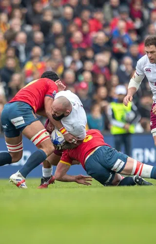 PillsRugby's tweet photo. Tras un mal partido de grupo❌ #ESPvGEO🇪🇸🇬🇪 viajamos a Lisboa para vernos en las semis en un duelo ibérico✅ #PORvESP🇵🇹🇪🇸 que nos llevó a una final en la que, de nuevo contra los Lelos, pudimos dar una imagen diferente al partido del Central. https://t.co/OFZyqTxsHe