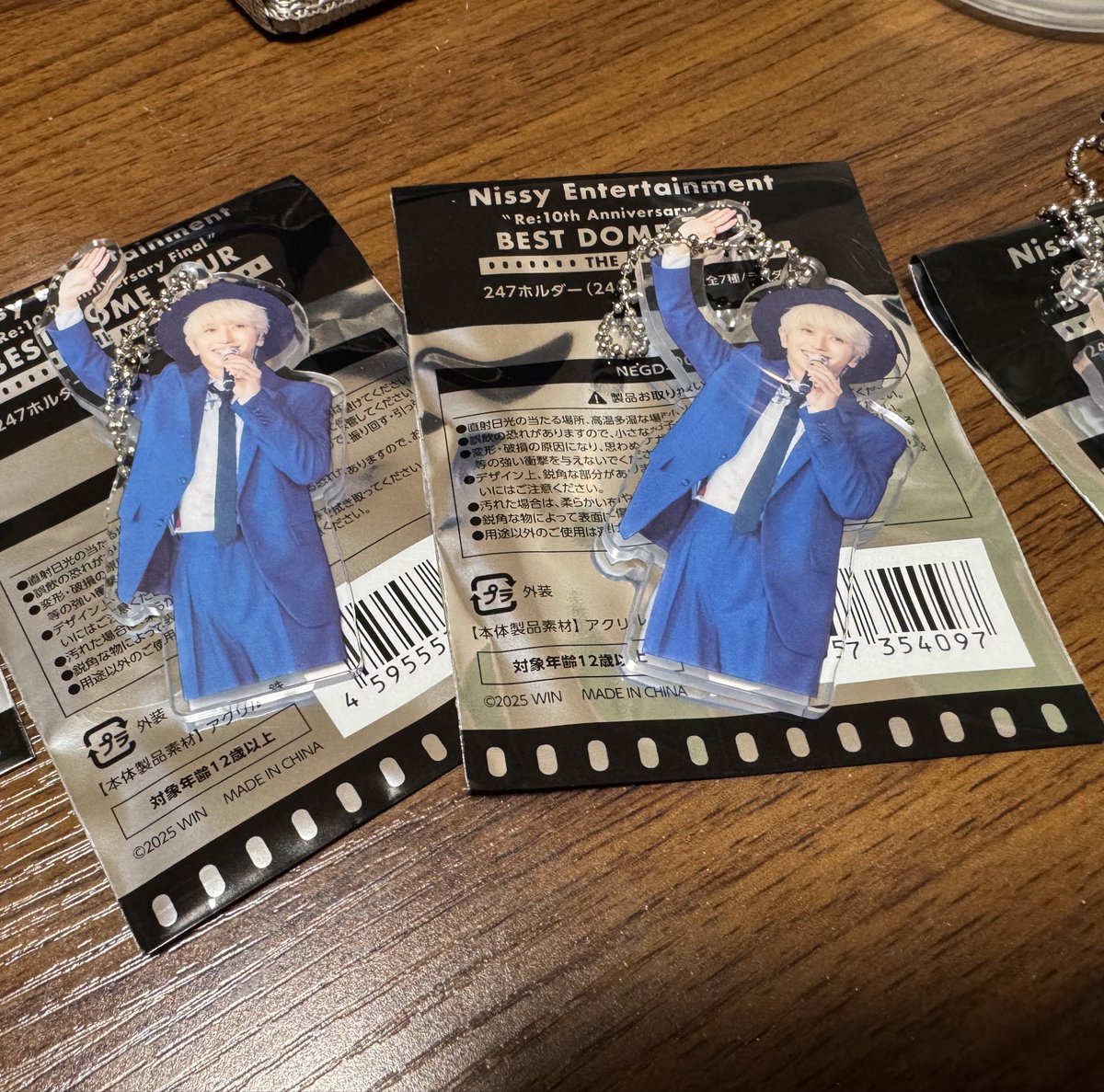 a s a m i tweet media