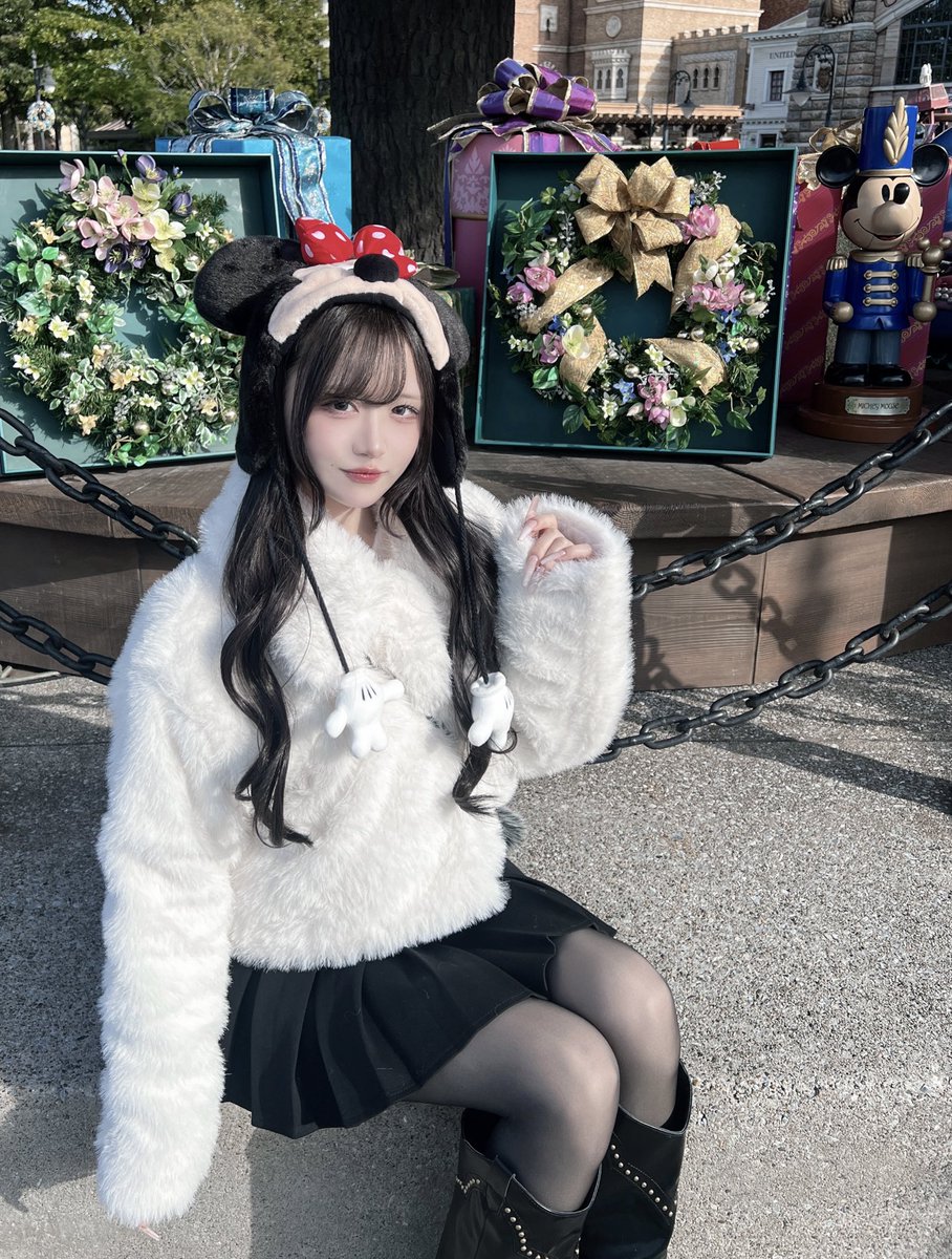 クリスマスツリーの下で待ち合わせ🎄