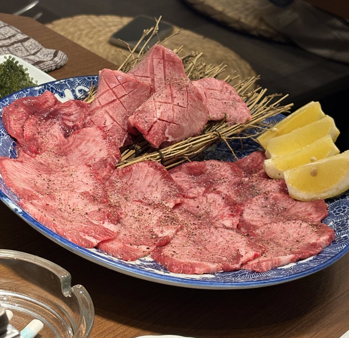 石垣牛の焼肉で打ち上げ🥂✨ https://t.co/r9c95Xlvhw