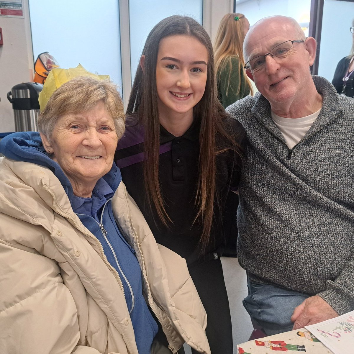 ValleyLAcademy's tweet image. Unity in the community at our #WinterGiftProgramme party. Lovely to see our pupils so pleased and proud that their families could join us. #Service