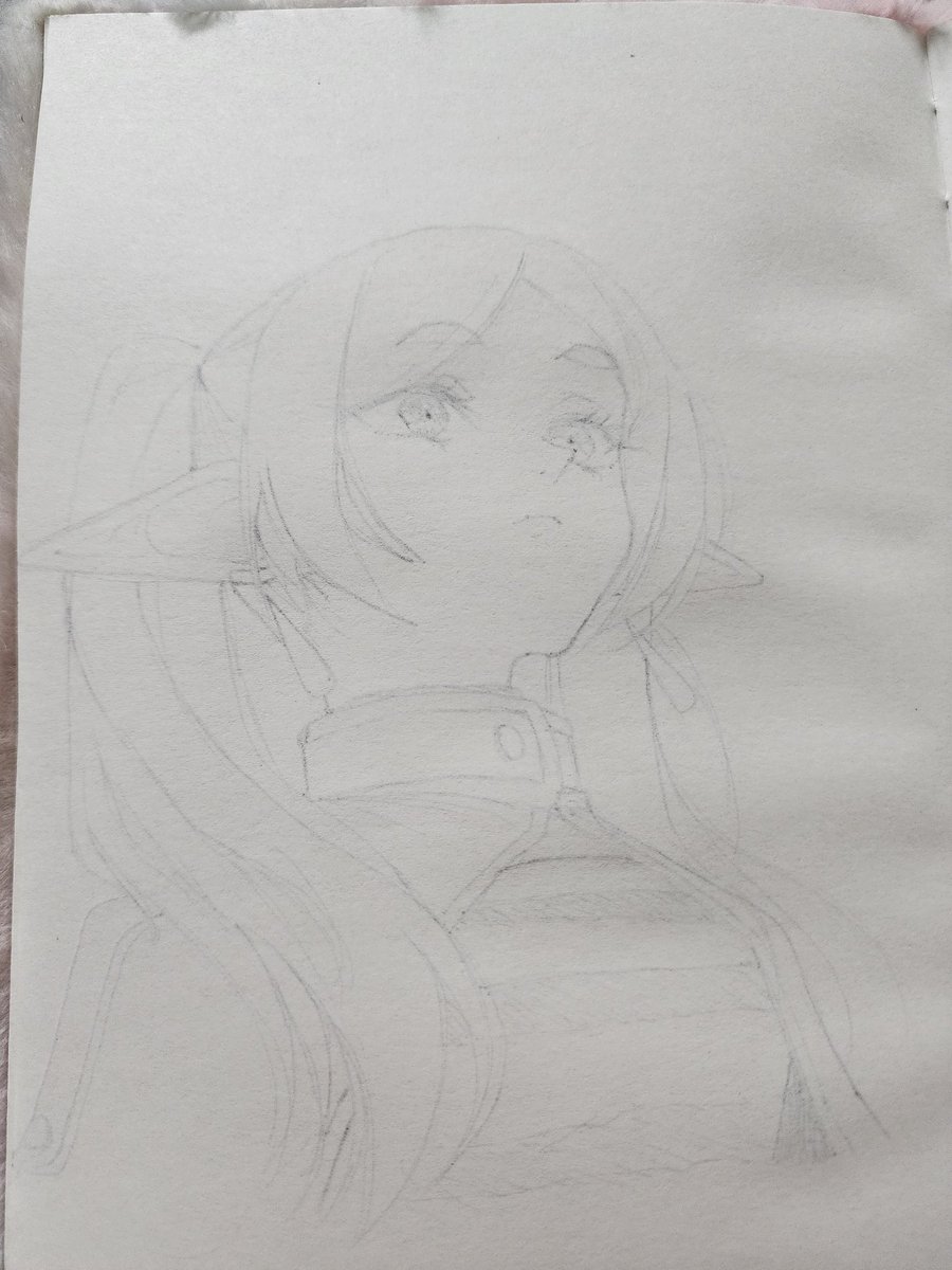 프리렌 로우앵글 챌린지래 해봣어요
근데 뒷장이 더 이쁨 안지져분해서