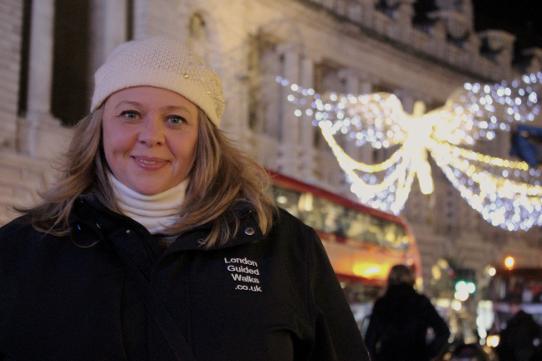 Guided_Walks's tweet image. See the sparkle of London’s festive season without leaving your sofa! 🌟 Join our Virtual Christmas Lights Tour.
📅 Fri 19 Dec, 7pm | Sat 20 Dec, 5pm
🎟️ Secure your spot today: fareharbor.com/embeds/book/lo…

#LondonGuidedWalks #ChristmasInLondon #VirtualExperience