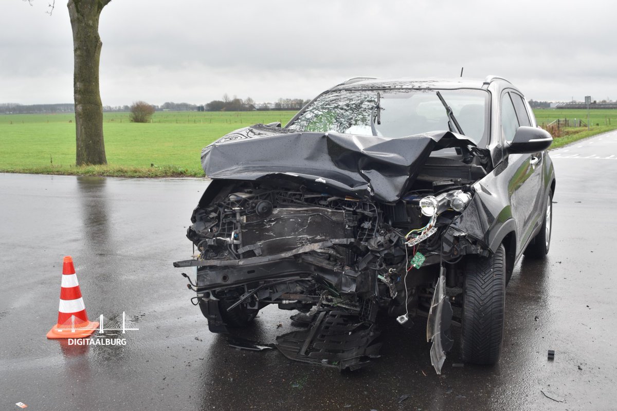 Opnieuw ongeval op berucht kruispunt in Hedel