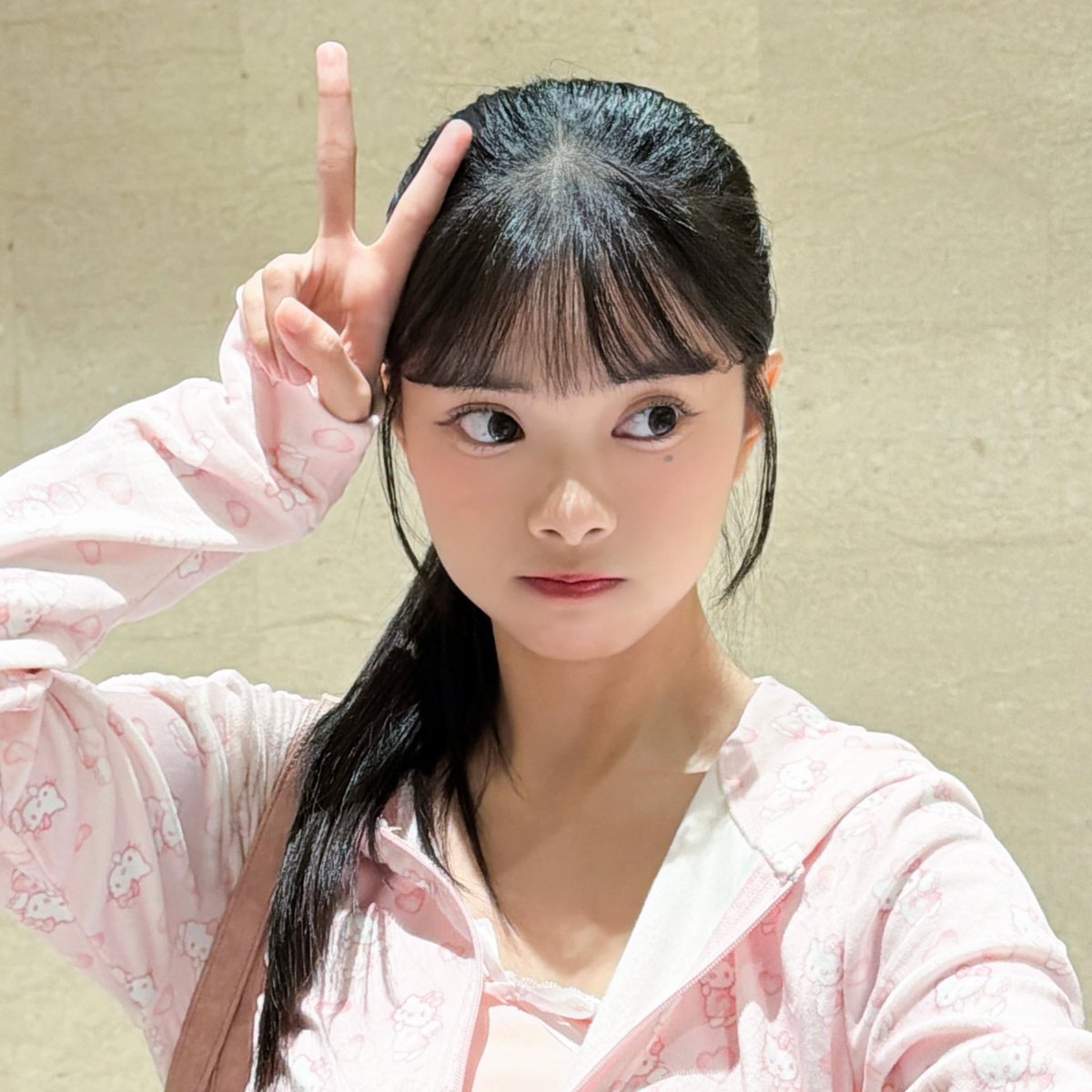 A_FionyJKT48's tweet image. #TGIF 💞💞