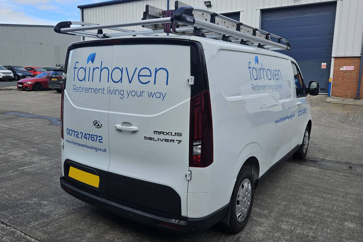 WiganSignSvcs's tweet image. Fairhaven Housing van graphics 🚐

We transformed Fairhaven Housing’s electric delivery van with UV-protected, digitally printed vinyl graphics for long-lasting, professional visibility.

📞 Contact us for a tailored signage quote!

#VehicleBranding #UVProtected #PoppySigns