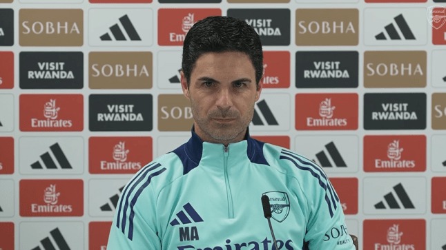 ميكيل آرتيتا عن جدول المباريات خلال الأعياد خلال المؤتمر الصحفي: "هذا الجدول يفرض علينا ضغوطًا كبيرة وكثرة المباريات، ويؤثر على حياتك المهنية والشخصية، خاصة مع الأيام الخاصة لكل منا، لكنني أراه فرصة".. "أعتقد أننا محظوظون بفرصة اللعب بينما يكون الناس في عطلتهم، ليتمكنوا من قضاء وقت ممتع مع عائلاتهم. أجواء المدرجات تكون فريدة، وهذا ما يجب أن نستمتع به" 