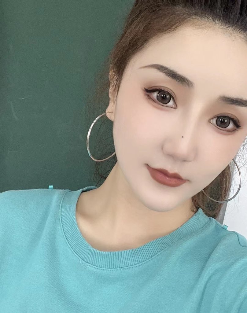 李李 tweet media